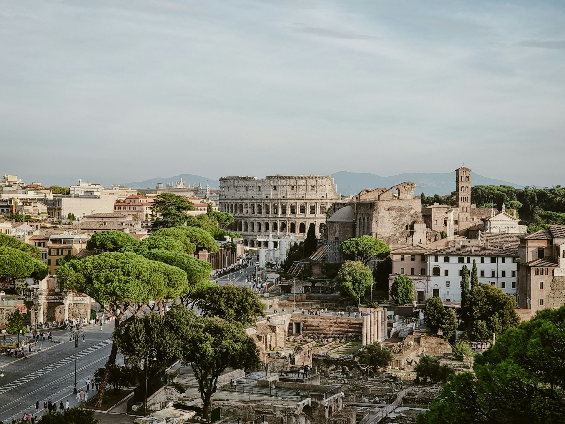 a city with many buildings
