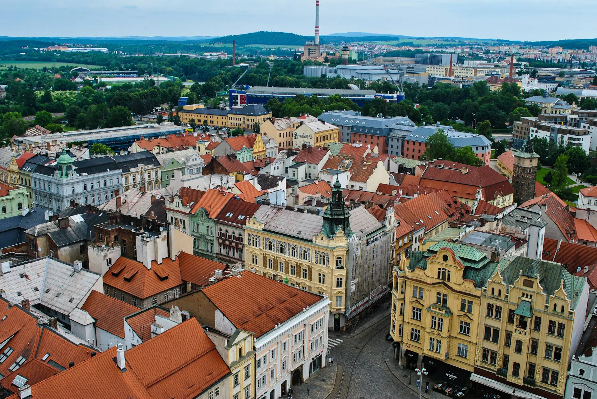 a city with many buildings