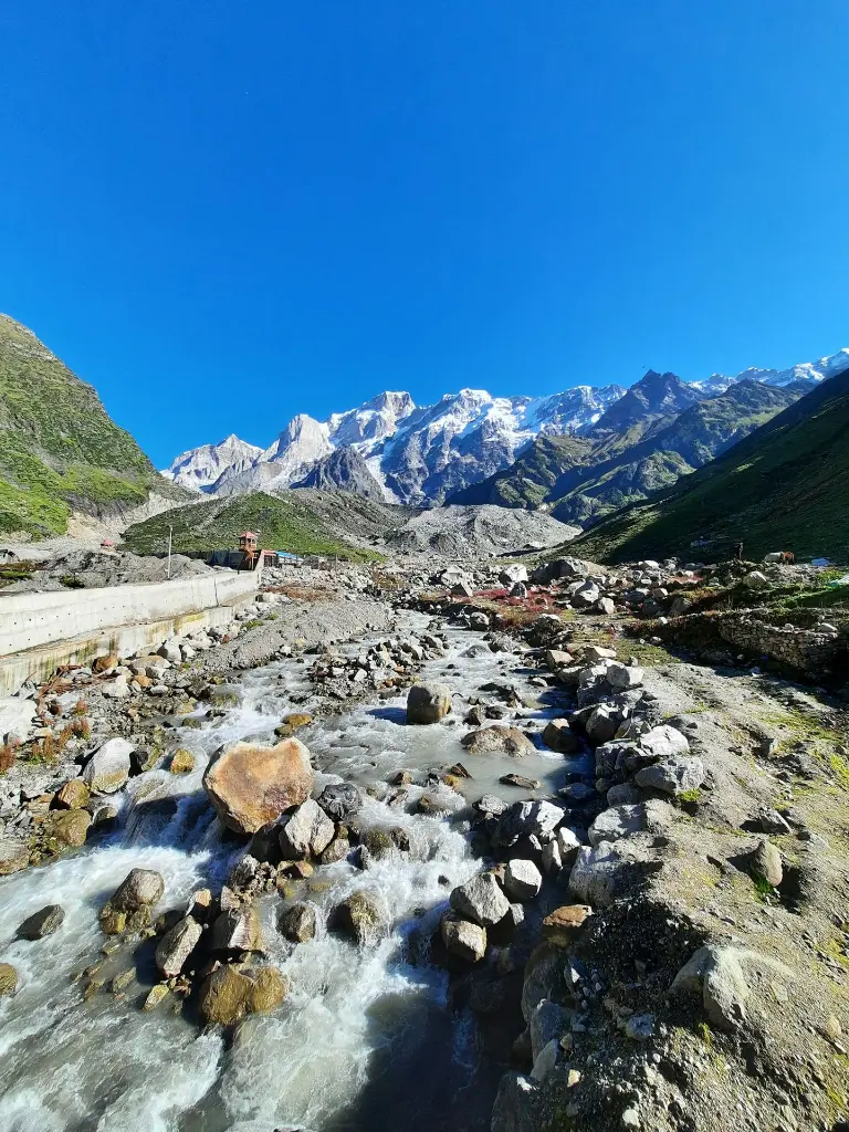 unsplash_fR5J6hgLGGk_Rudraprayag .webp.jpg