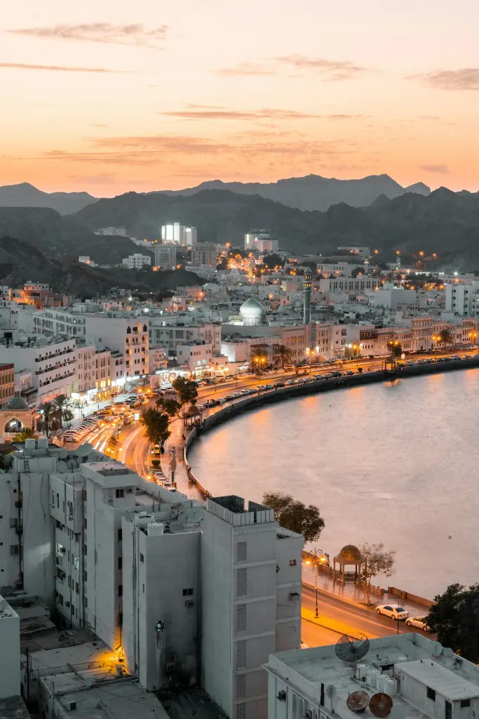unsplash_n8MmkmHcR3Y_Oman.webp.jpg
