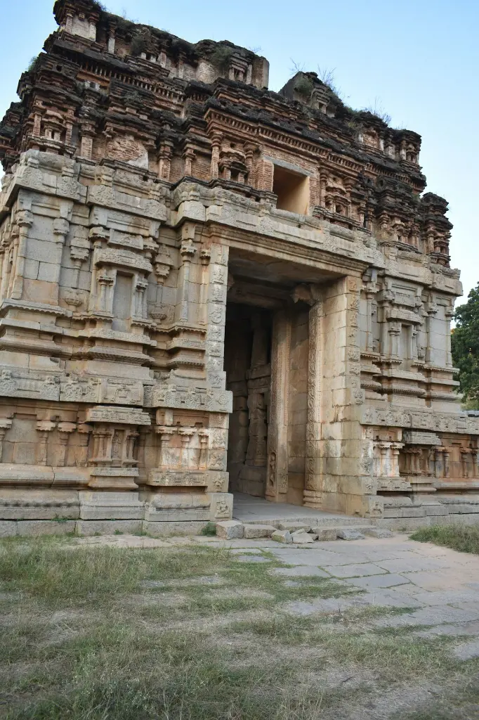 unsplash_4FJRfWsuYdQ_Ayodhya.webp