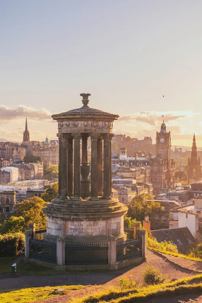 unsplash_NSFoU92bD_Y_CAMBRIDGE.webp.jpg.jpg.jpg