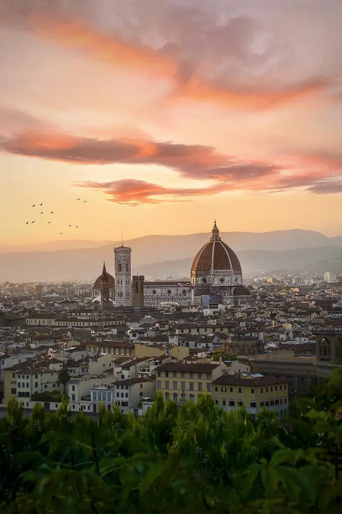 unsplash_YKqJ1ejmX5E_Europe.webp.jpg