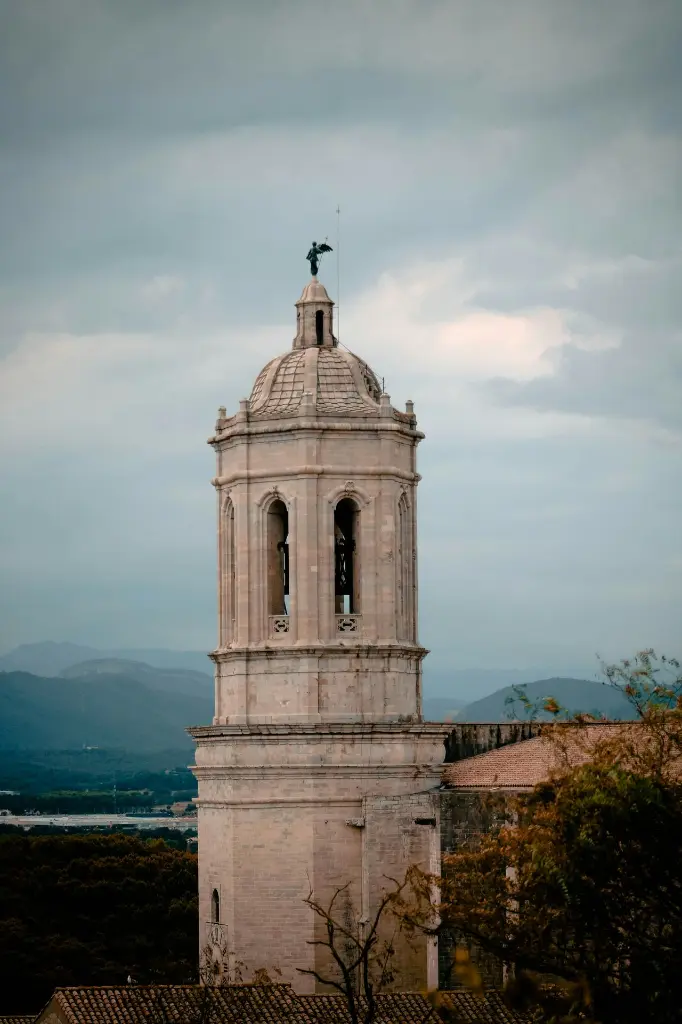 unsplash_FgwY3zskN60_Zaragoza.webp.jpg.jpg.jpg