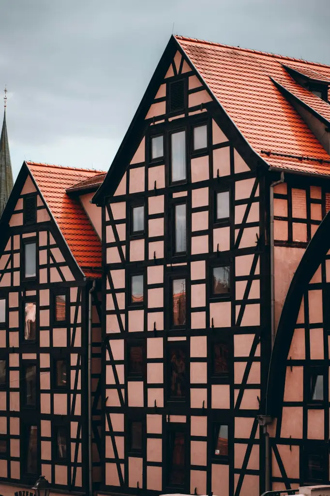 unsplash_-ceAav0R3Cg_BYDGOSZCZ.webp