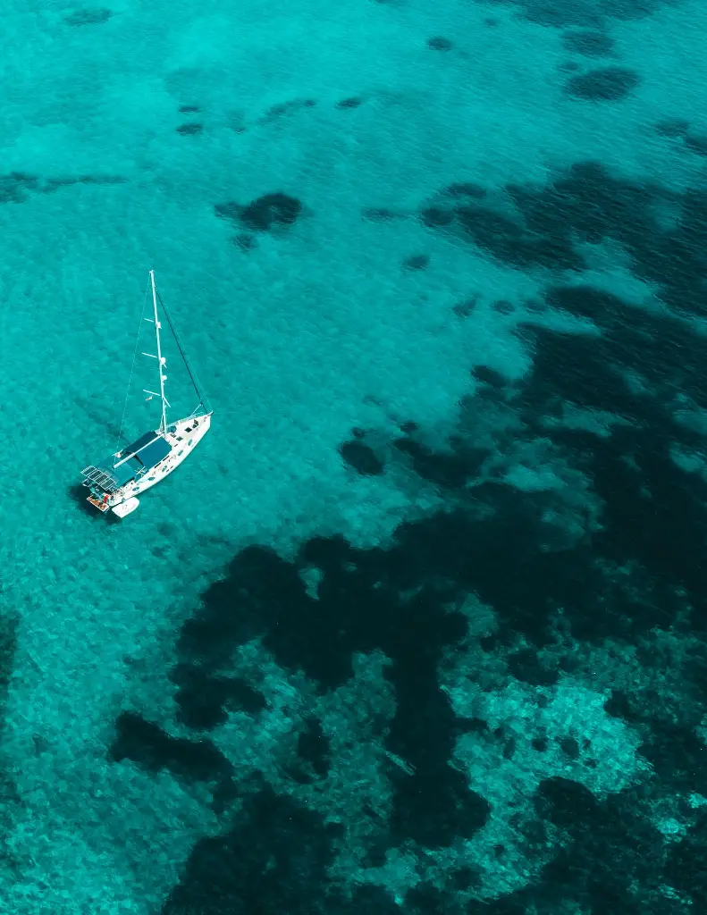 unsplash_ZY6EVyH0OoM_Greece.webp.jpg.jpg.jpg.jpg