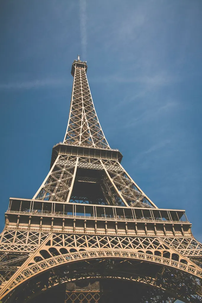 unsplash_HN-5Z6AmxrM_France.webp.jpg.jpg.jpg