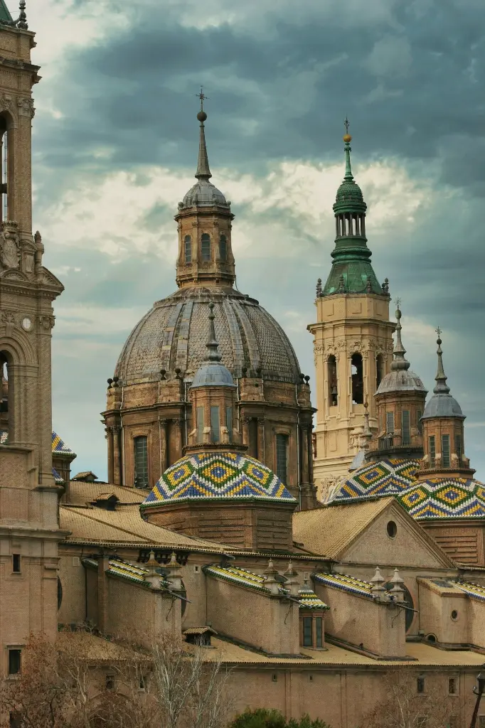 unsplash_ONdmLT0aTEw_LISBON.webp.jpg.jpg.jpg
