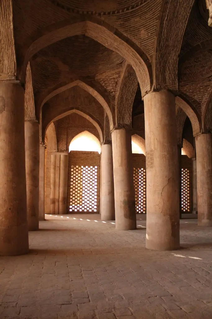 unsplash_TBiBtyBmbE0_iran.webp.jpg.jpg.jpg.jpg.jpg.jpg.jpg.jpg