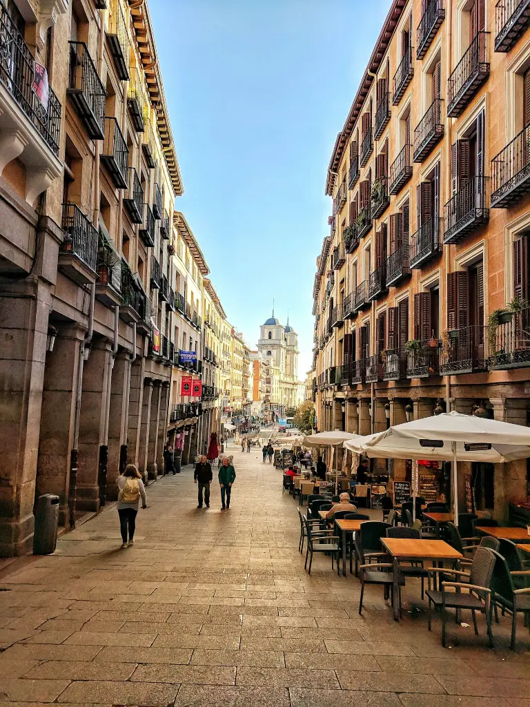 unsplash_ufm2_BJBRGc_Spain.webp.jpg.jpg