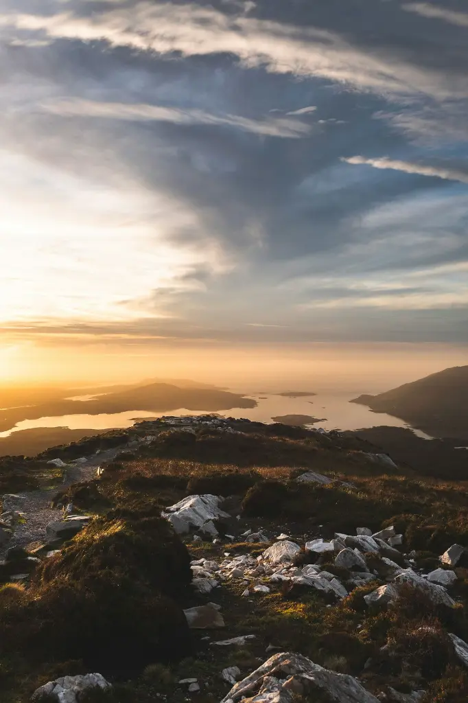 unsplash_6tZgukGHJdc_Ireland.webp.jpg.jpg.jpg.jpg.jpg