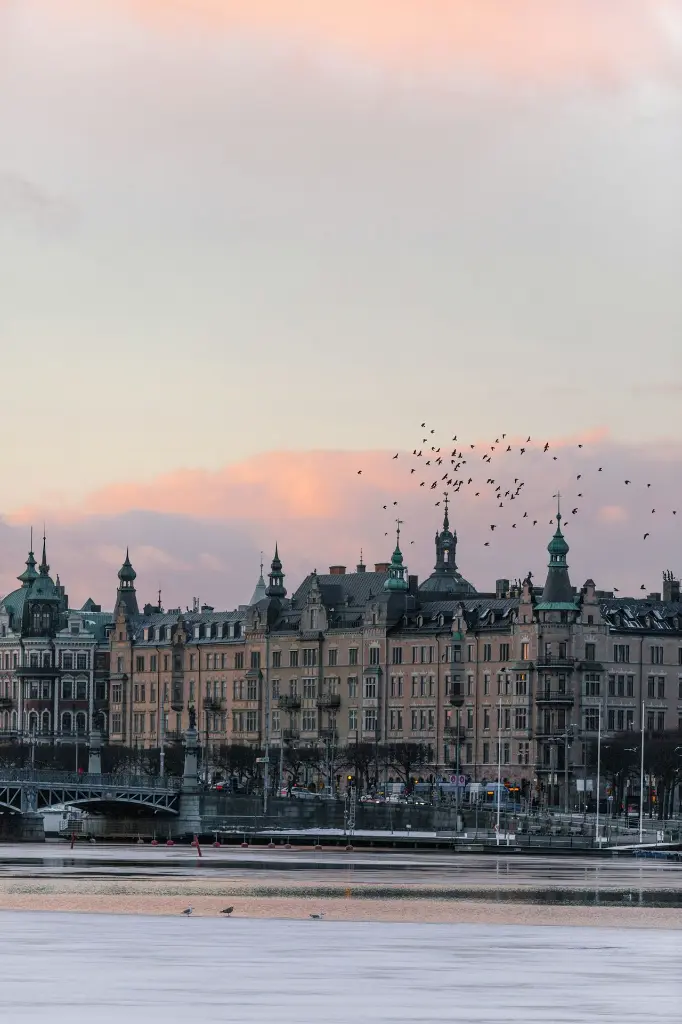 unsplash_zr-zkaQd7f4_Sweden.webp
