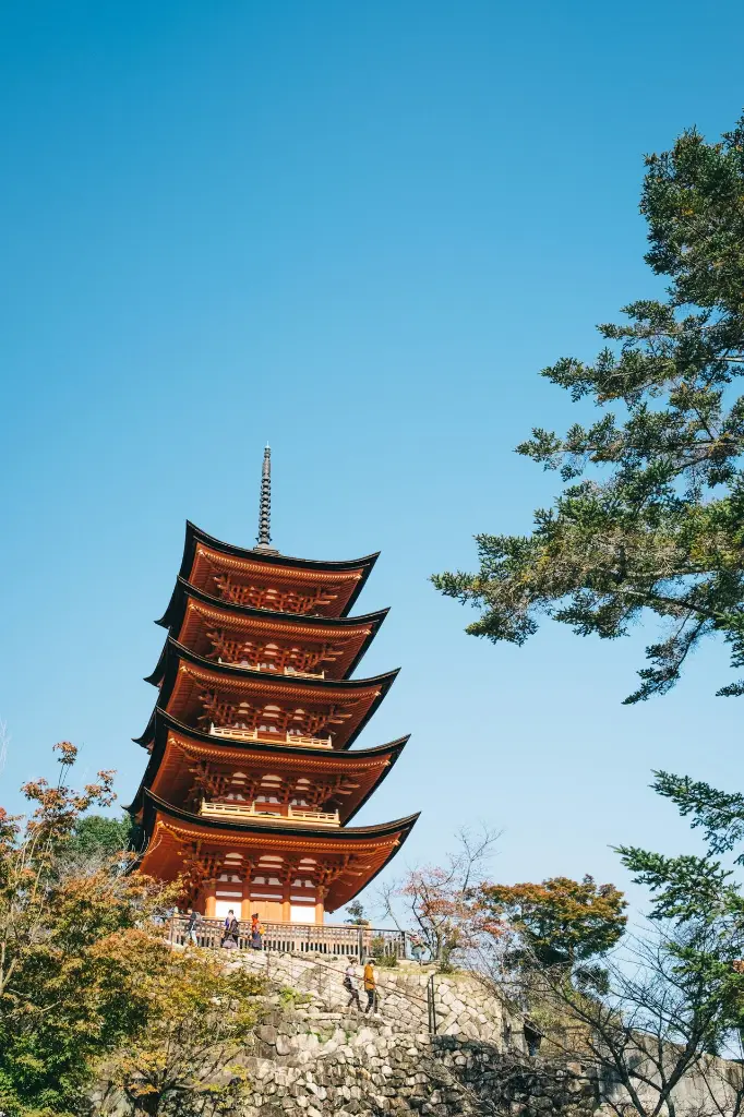 unsplash_X3VDYMxgleE_Zojoji .webp.jpg.jpg.jpg.jpg.jpg
