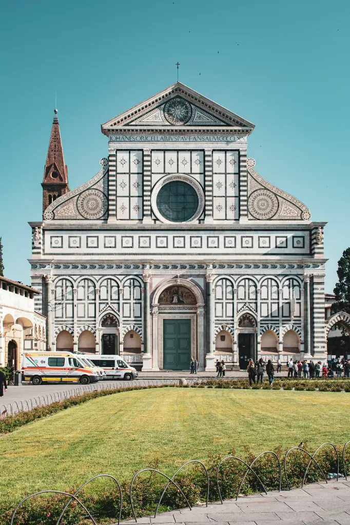 unsplash_lMlhYD3Tktg_ROME.webp.jpg.jpg.jpg