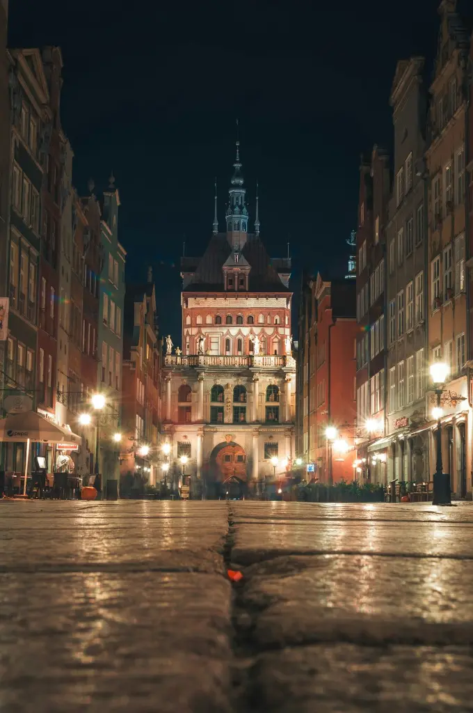 unsplash_Y-Ruf2U6Iec_Poland.webp.jpg.jpg.jpg.jpg