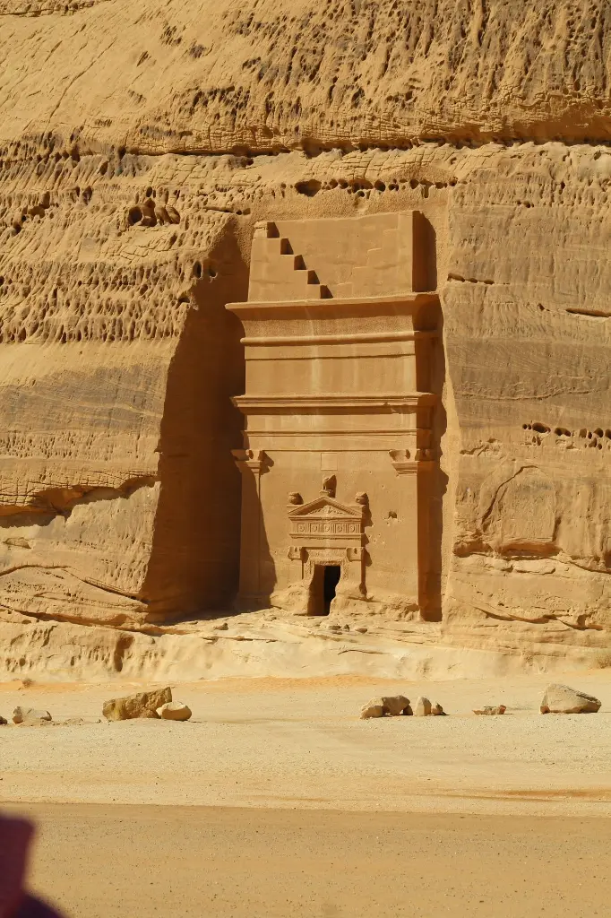 unsplash_WgCNeDhNWXY_MEDINA.webp.jpg.jpg