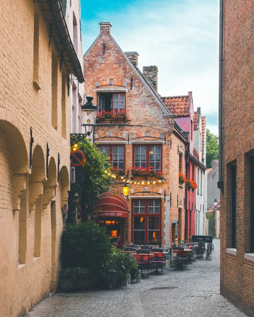 unsplash_Yra5bMGqn20_Belgium.webp.jpg.jpg.jpg