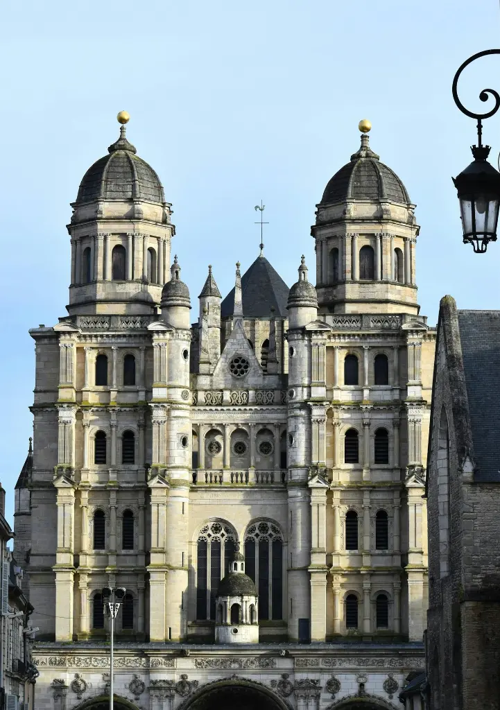 unsplash_Cj3ekbZjqFQ_PARIS.webp.jpg.jpg.jpg.jpg.jpg.jpg.jpg