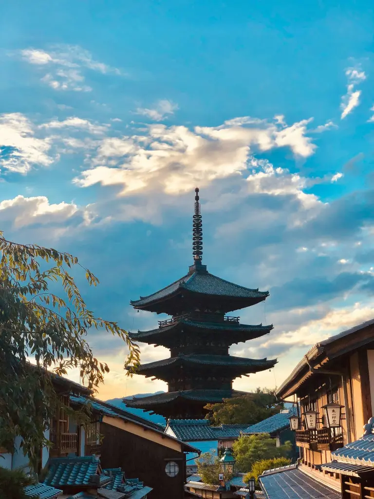 unsplash_z-HK0LVQWzE_TOKYO.webp.jpg.jpg