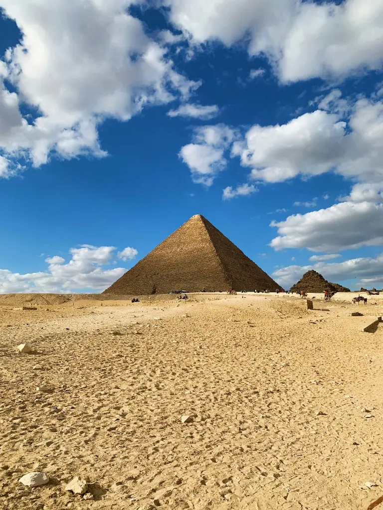 unsplash_ngIdunm1jDs_CAIRO.webp