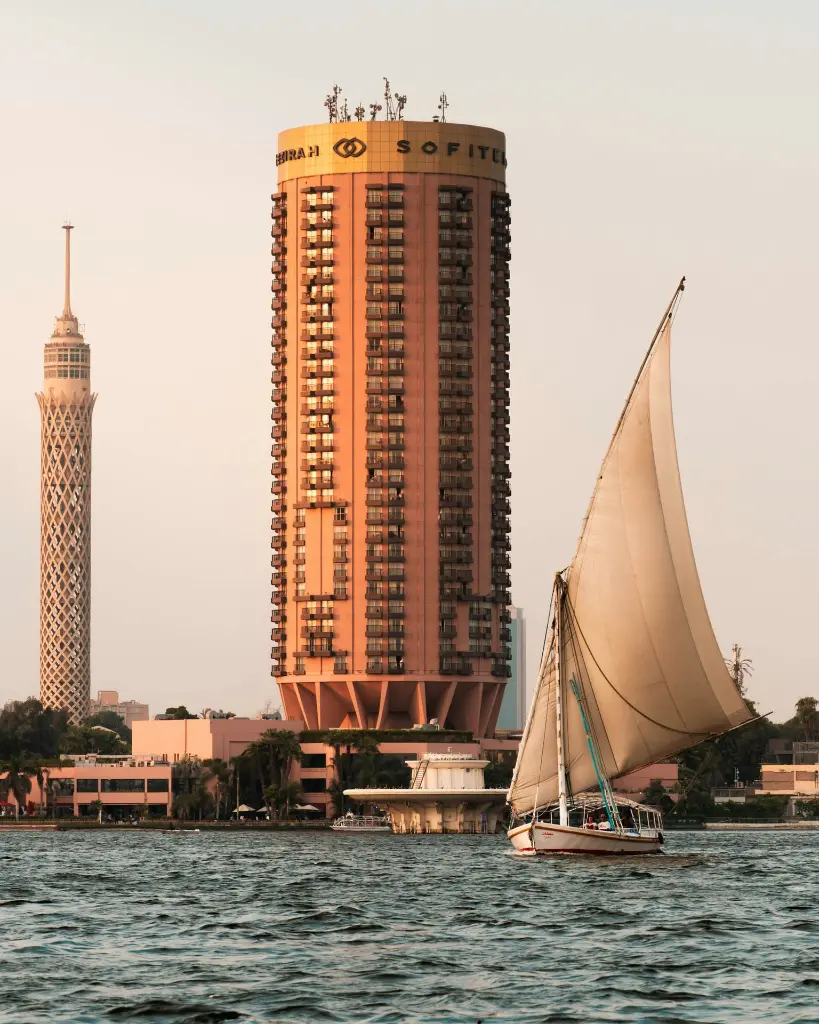 unsplash_z17O6XRyplQ_CAIRO.webp.jpg