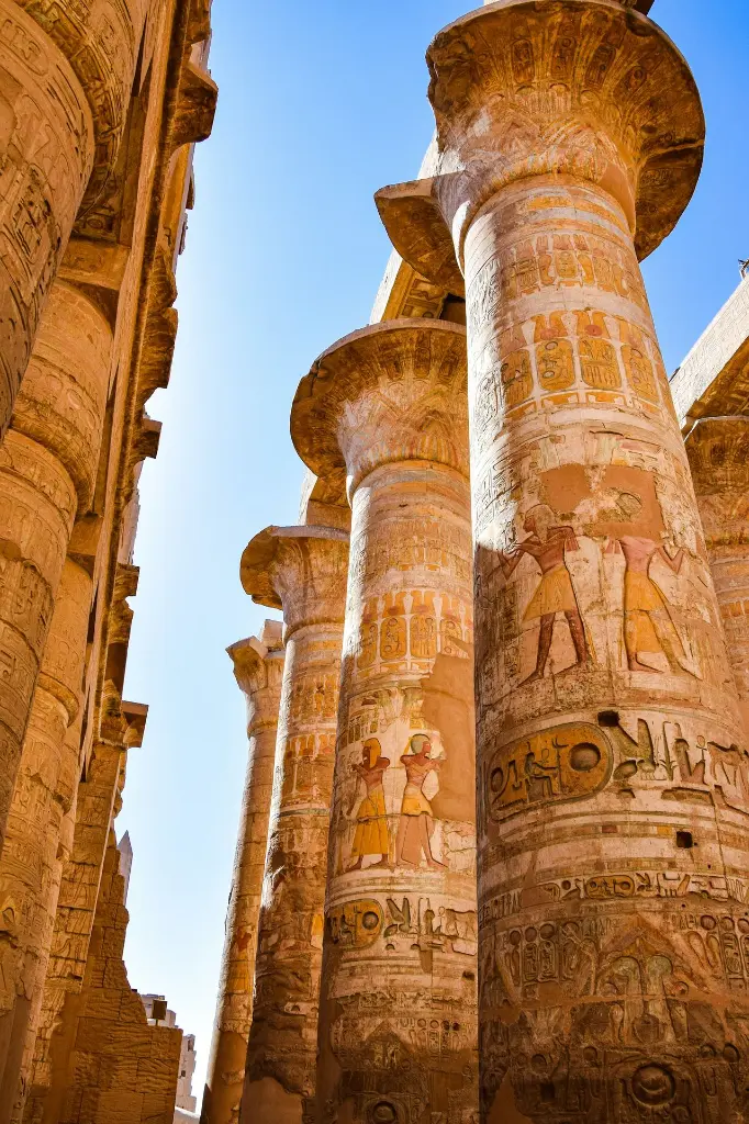 unsplash_ZqWUh5KnkGM_CAIRO.webp.jpg.jpg.jpg