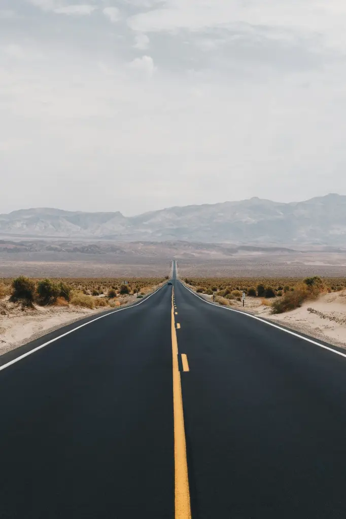 unsplash_KKWoXJyP28o_LOS ANGELES.webp.jpg.jpg.jpg