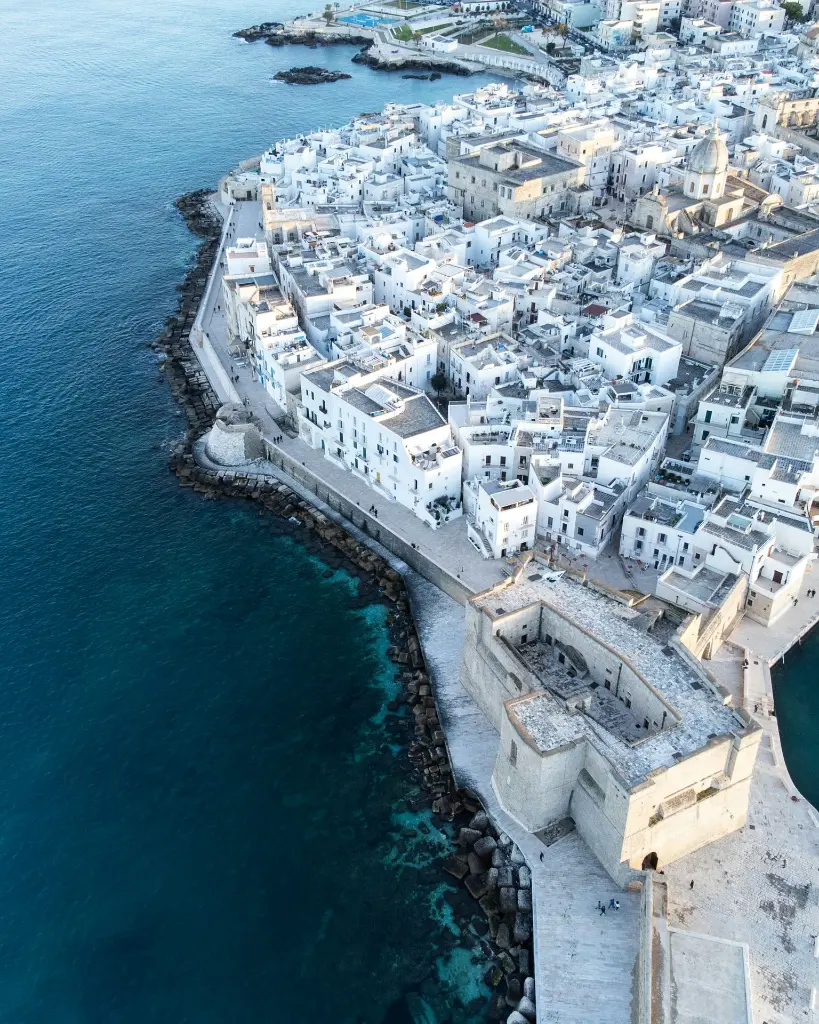 unsplash_hce5nUGO1QE_ROME.webp.jpg