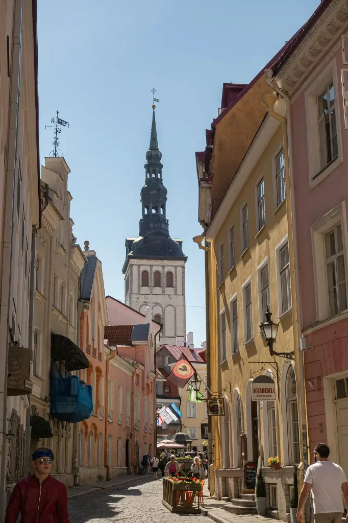 unsplash_DXfbUCVg4zE_Estonia.webp.jpg.jpg.jpg