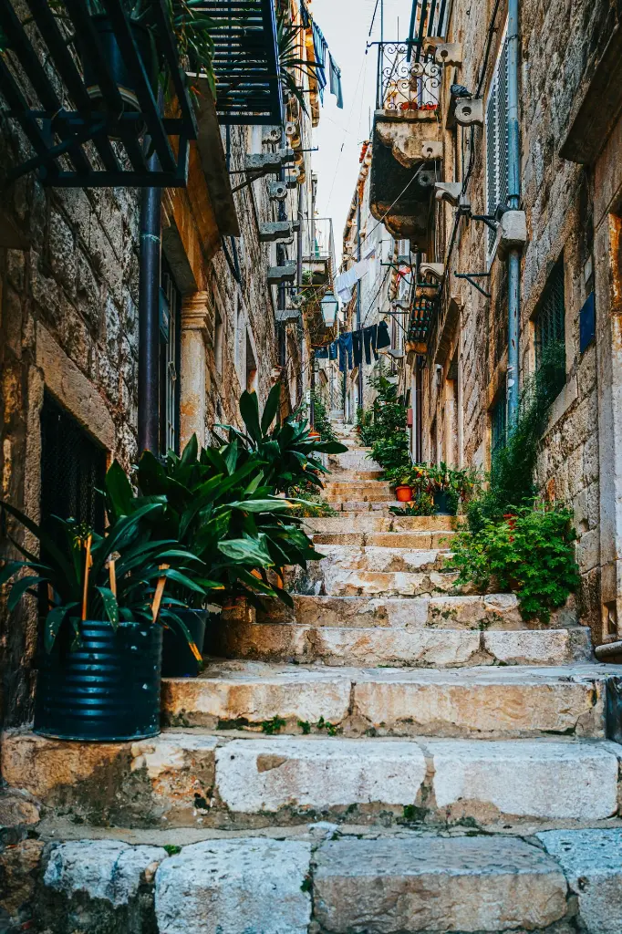 image_1920