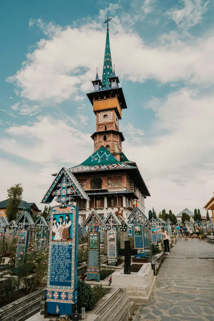 unsplash_vdIHN7IgCS4_Romania.webp.jpg.jpg.jpg