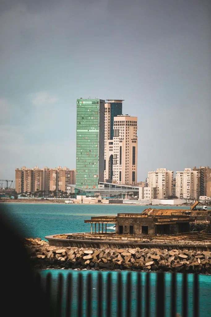 image_1920