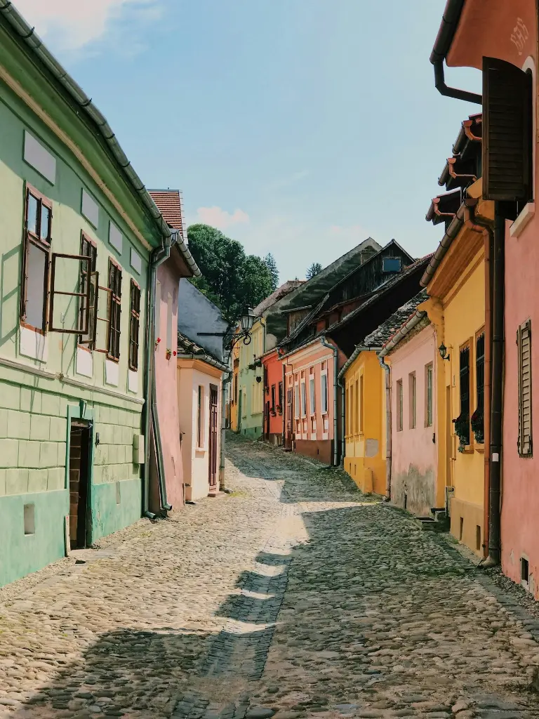 unsplash_H7hsy3wlmUk_Romania.webp.jpg.jpg.jpg.jpg.jpg.jpg