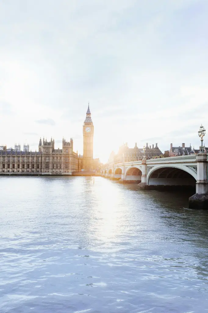 unsplash_1Z7QDZqT2QQ_England.webp.jpg.jpg.jpg.jpg.jpg.jpg.jpg.jpg.jpg.jpg