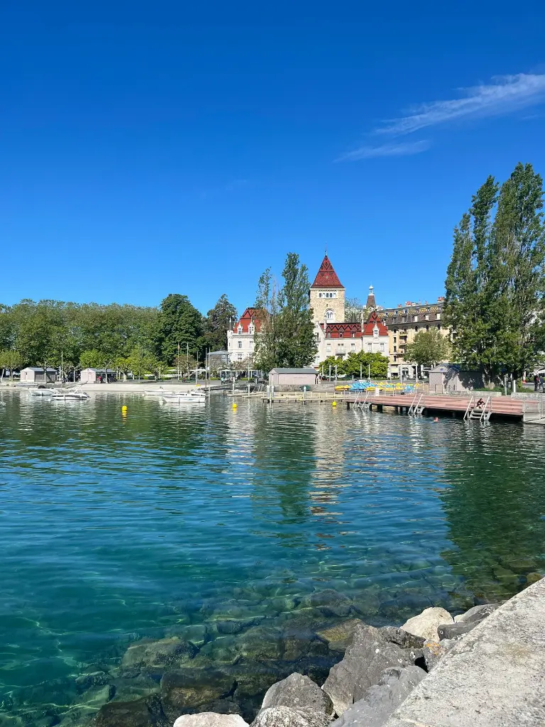 unsplash_eUeOFq2NM2U_BEAUNE.webp.jpg.jpg