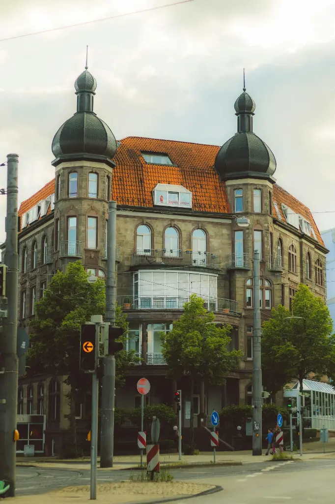 unsplash_gSMj8rW1d4g_MUNICH.webp.jpg.jpg.jpg.jpg.jpg.jpg