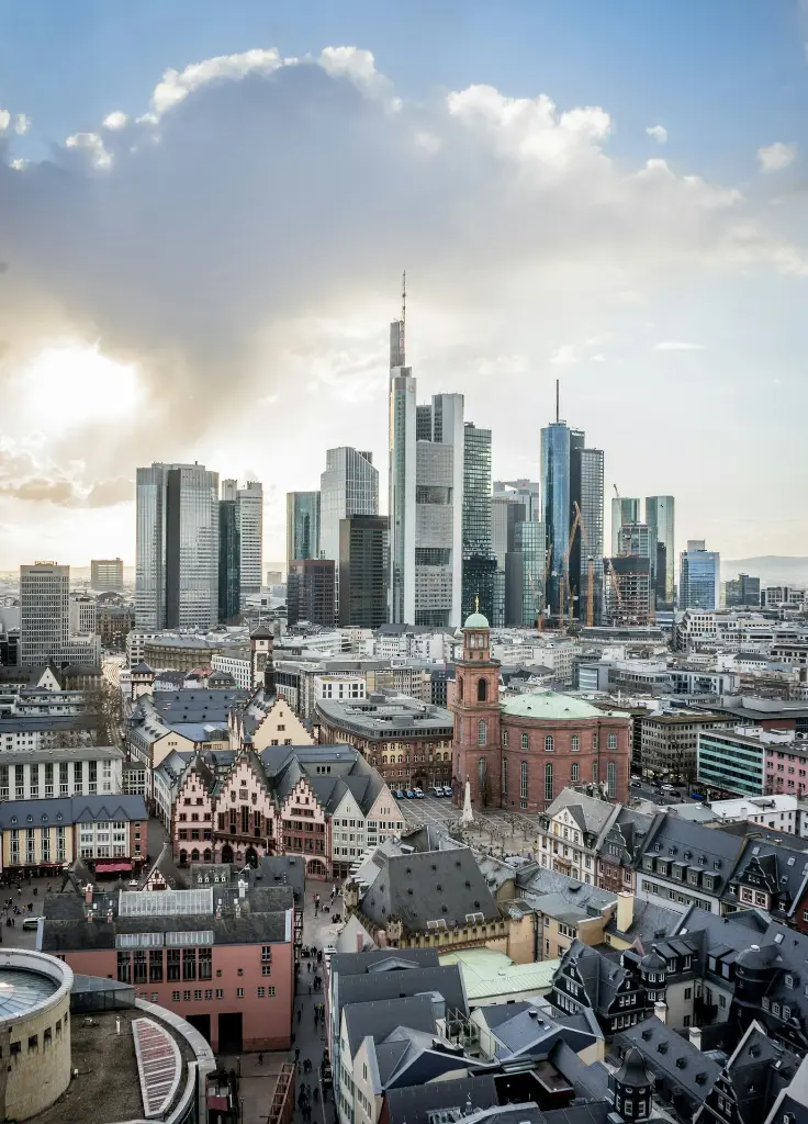 unsplash_n7qUk_56Frg_MUNICH.webp.jpg.jpg