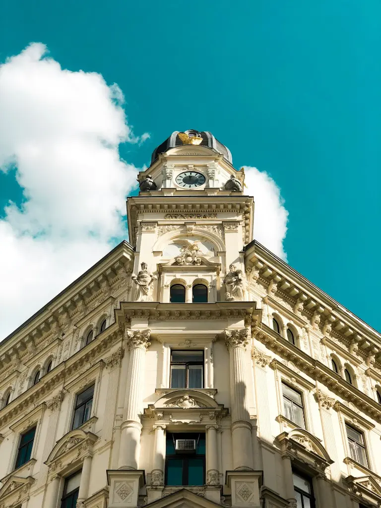 unsplash_mTFFAGAREsg_VIENNA.webp.jpg