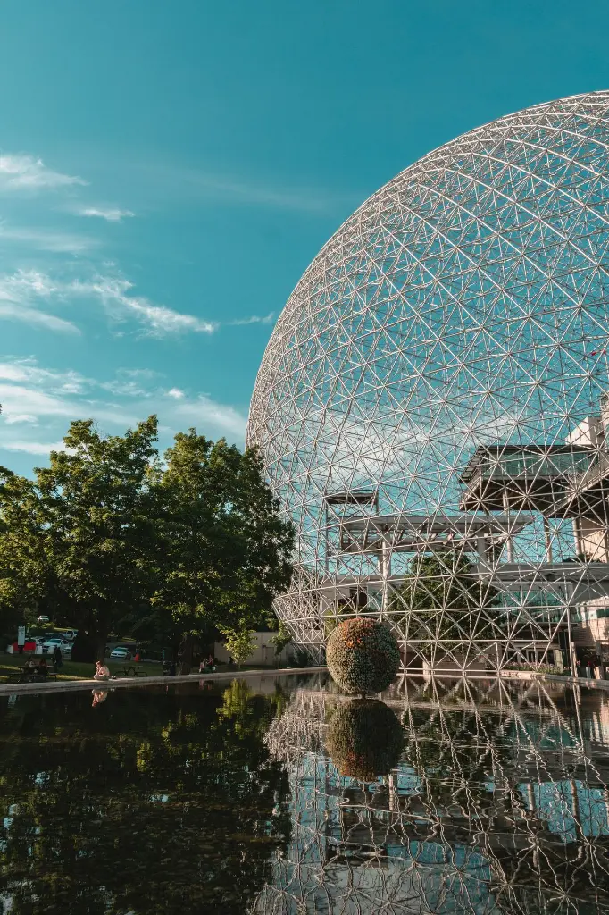 unsplash_ZhWOMuL8ndY_MONTREAL.webp