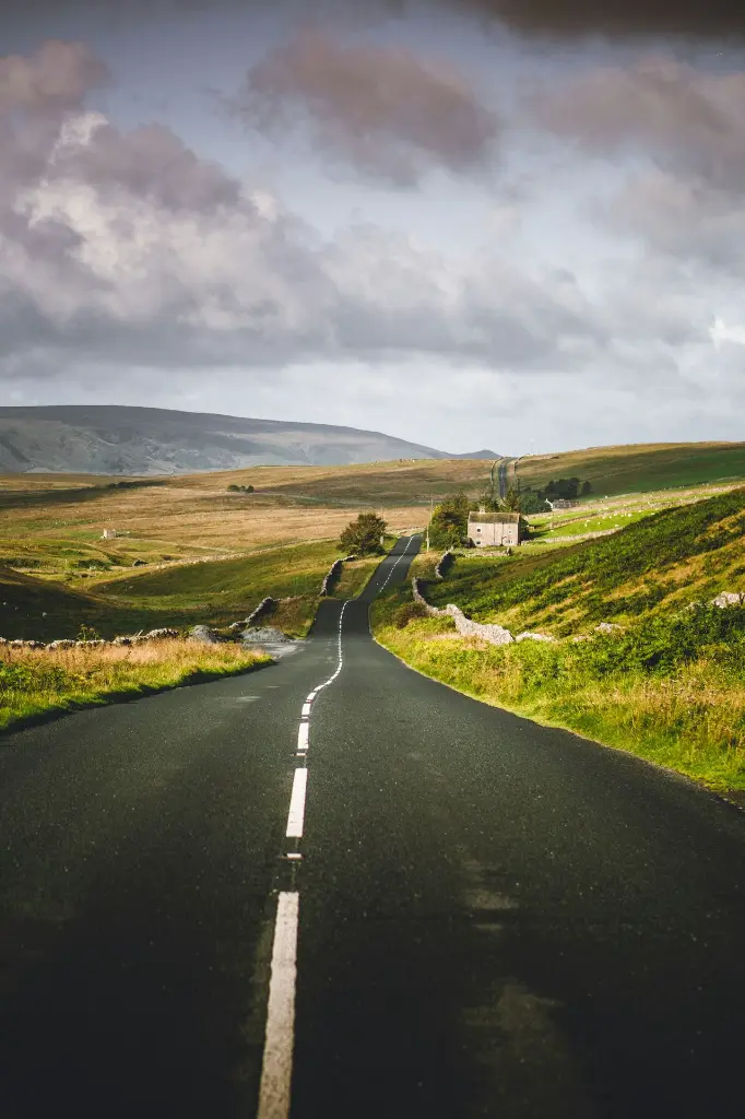 unsplash_Noc6j53ac-8_England.webp.jpg.jpg.jpg.jpg.jpg.jpg.jpg.jpg.jpg.jpg.jpg