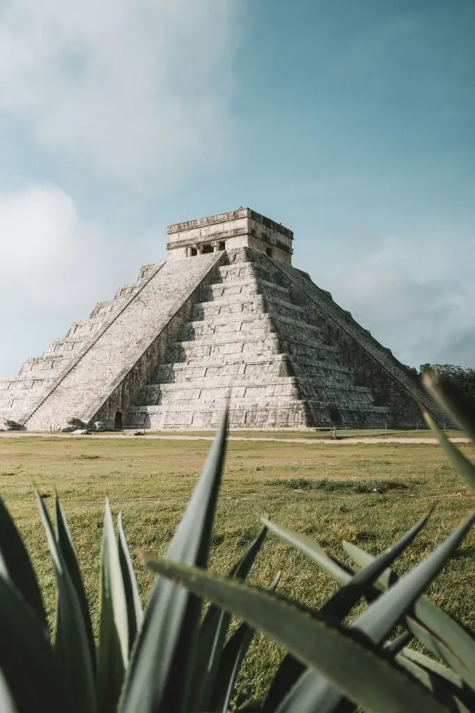unsplash_8L7mOETNgHA_Teotihuacan.webp.jpg
