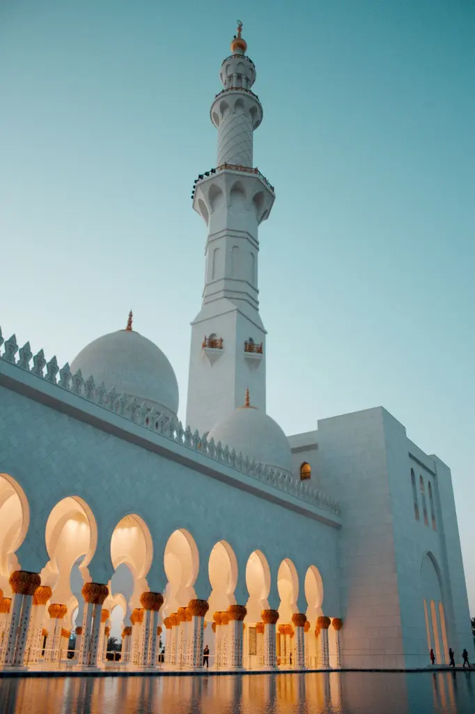 unsplash_Y1IxV9T1V6g_Abu Dabhi.webp
