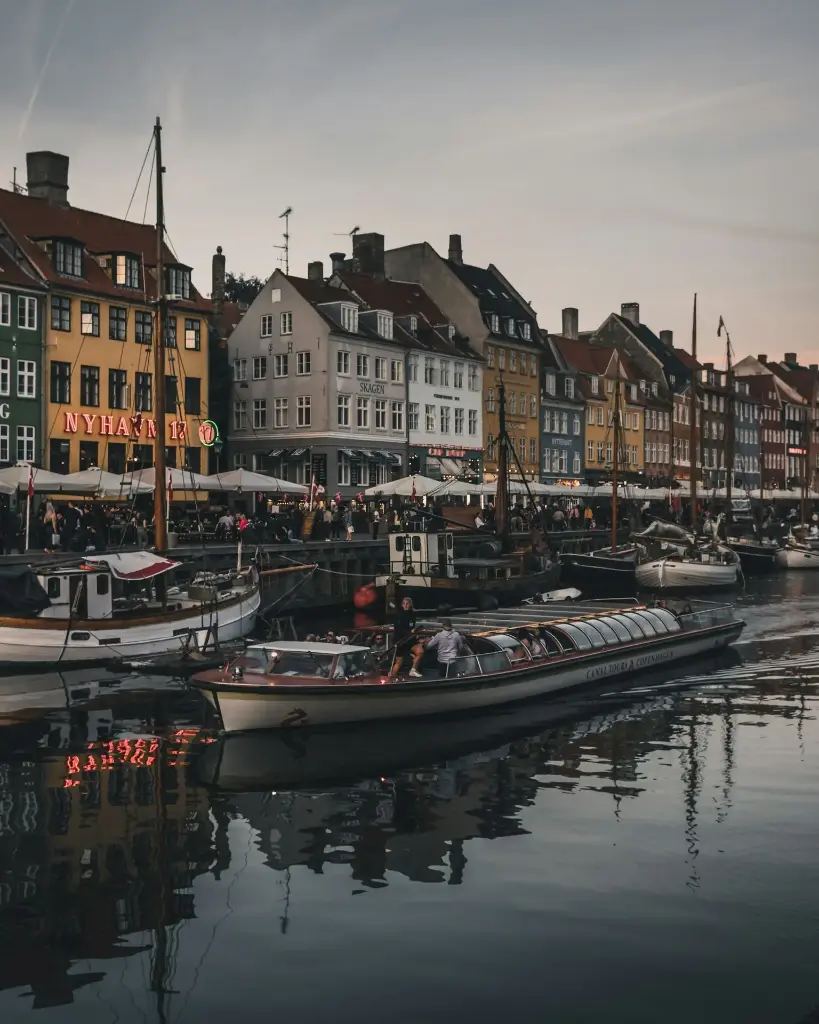 unsplash_DXjEc3tSt8M_Denmark.webp