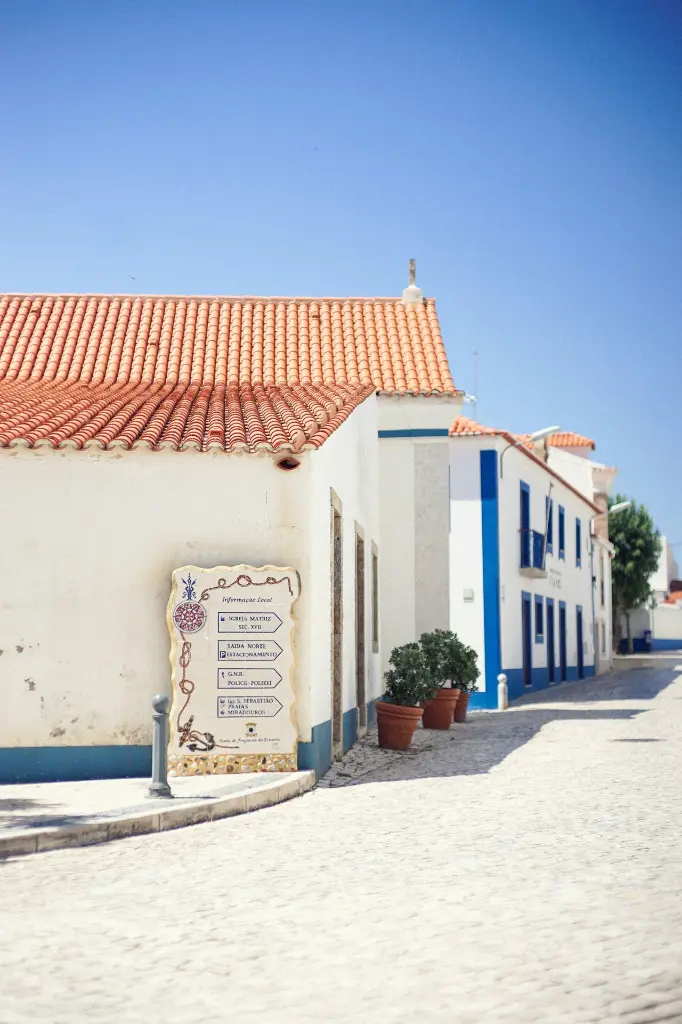 unsplash_eVb3HwIVnw0_Portugal.webp.jpg.jpg.jpg.jpg.jpg