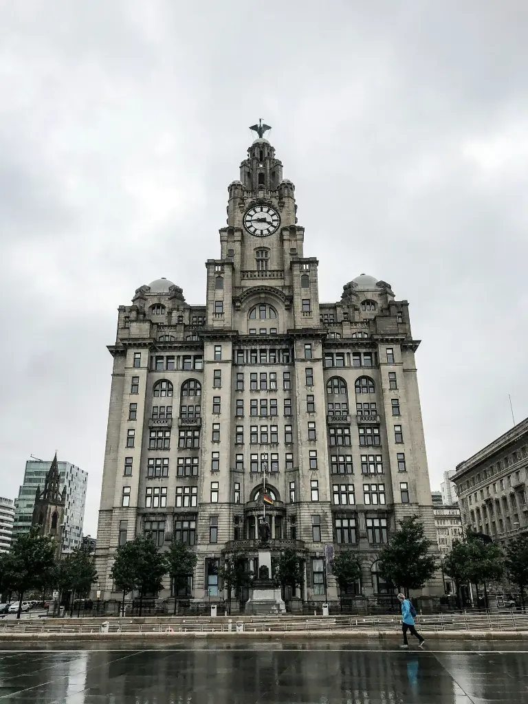 unsplash_H-OL0KiotFE_Dublin.webp.jpg.jpg