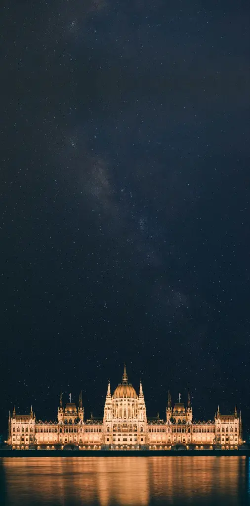 unsplash_cKi-nMXcCBg_Hungary.webp.jpg