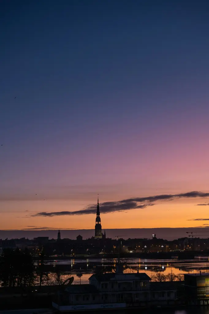 unsplash_si4I_m7evaE_Latvia.webp.jpg.jpg.jpg.jpg