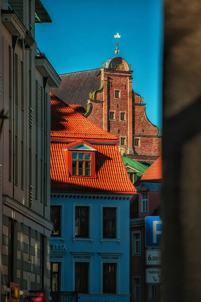unsplash_cGZzZyflF_E_latvia.webp.jpg