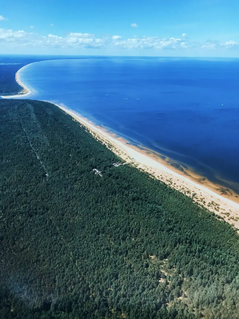 unsplash_cjIJMsv25d0_latvia.webp.jpg.jpg.jpg.jpg