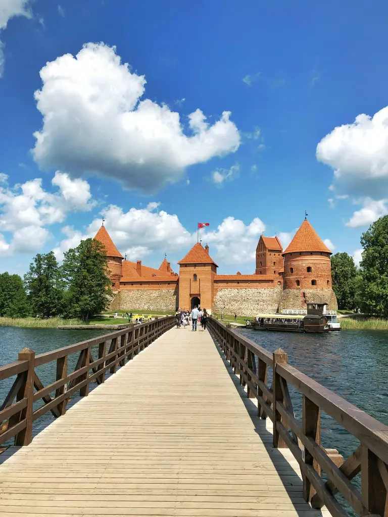 unsplash_qUE2Otzzszk_TALLINN.webp.jpg.jpg.jpg.jpg